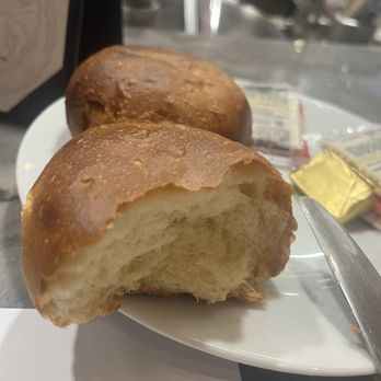 Oyster Bar - Rolls not soo good - Seafood Near Me - Las Vegas, Nevada