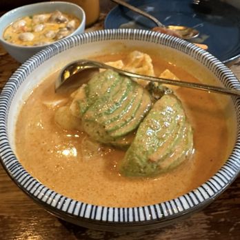 Kin Long Beach - Avocado curry - Thai Near Me - Long Beach, California