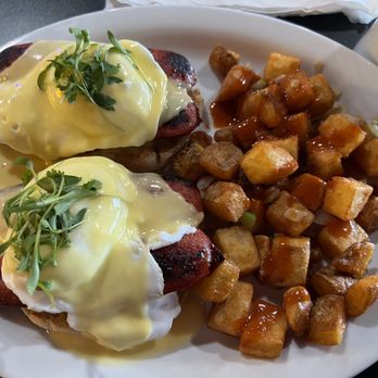 AH HUEVO! - Sausage Egg Benedict - Breakfast & Brunch Near Me - Modesto, California AH HUEVO! - Sausage Egg Benedict - Breakfast & Brunch Near Me - Modesto, California