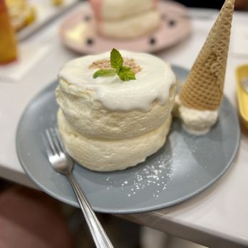 Sweethoney Dessert - Coconut soufflé pancake combo with coconut ice cream - Desserts Near Me - Las Vegas, Nevada Sweethoney Dessert - Coconut soufflé pancake combo with coconut ice cream - Desserts Near Me - Las Vegas, Nevada