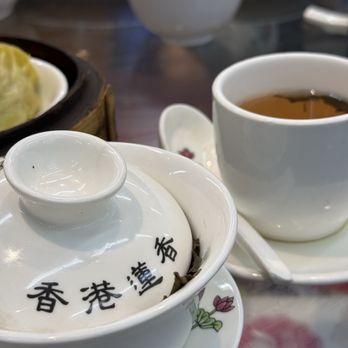 蓮香茶室 - Tea - Cantonese Near Me - Hong Kong, HK