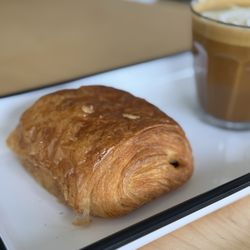 Big Mouth Coffee Roasters - Chocolate croissant
