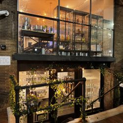 Lumiere Candle Studio - Outside