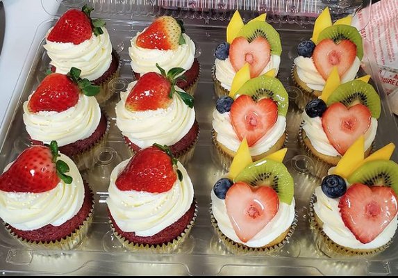 Lala's Bakery by null