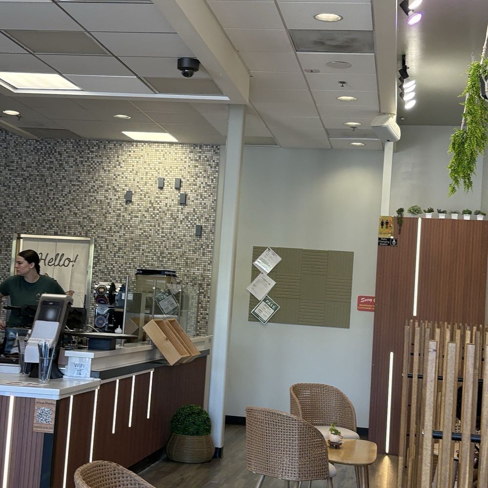 Tea Again - Interior - Bubble Tea Near Me - Elk Grove, California Tea Again - Interior - Bubble Tea Near Me - Elk Grove, California