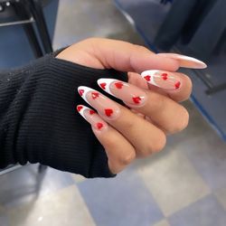CK Nails & Spa