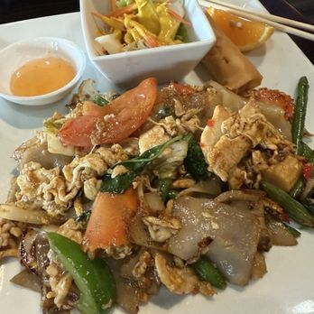 Zapp Thai Restaurant - 3. Pad Kee Mao (Drunken Noodles) had strange flavor from mini corn. - Thai Near Me - Greenfield, Indiana Zapp Thai Restaurant - 3. Pad Kee Mao (Drunken Noodles) had strange flavor from mini corn. - Thai Near Me - Greenfield, Indiana