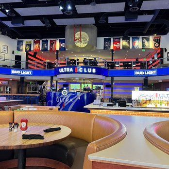 Xfinity Live! Philadelphia - Booths - Sports Bars Near Me - Philadelphia, Pennsylvania Xfinity Live! Philadelphia - Booths - Sports Bars Near Me - Philadelphia, Pennsylvania