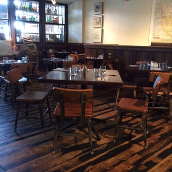 Friedman's - Rustic interior - Breakfast & Brunch Near Me - New York, New York Friedman's - Rustic interior - Breakfast & Brunch Near Me - New York, New York