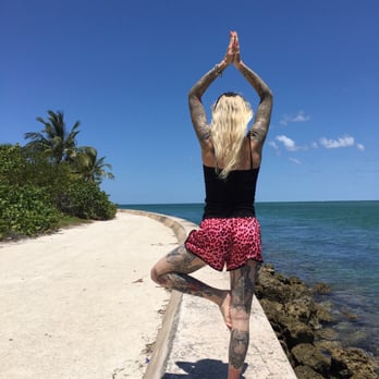 Cape Florida Lighthouse - Landmarks & Historical Buildings Near Me - Key Biscayne, Florida