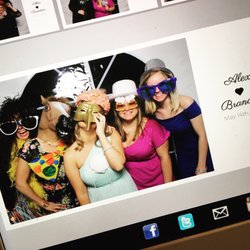Everyday Elegance Photo Booth - 4x6 Postcard or 2x6 Strips
