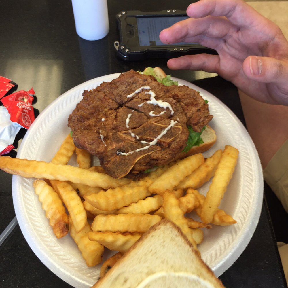 Roy's Grille - Barbeque Near Me - Irmo, South Carolina