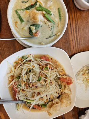 Aroy Thai Chicago by null