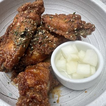 Surisan - Soy garlic chicken wings - Korean Near Me - San Francisco, California Surisan - Soy garlic chicken wings - Korean Near Me - San Francisco, California