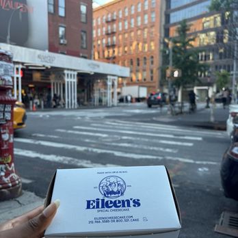 Eileen's Special Cheesecake - Bakeries Near Me - New York, New York