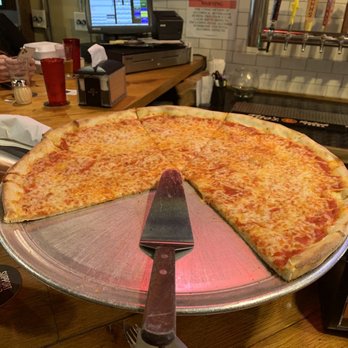 Five Points Pizza - Italian Near Me - Nashville, Tennessee