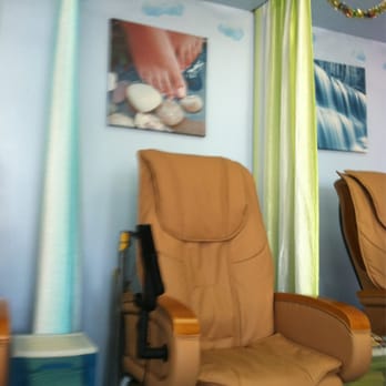 Fantasy Nails - Nail Salons Near Me - Fairfield, California