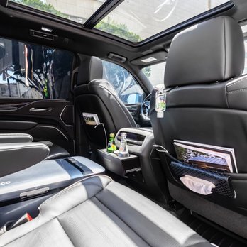 ROYAL GROUND LIMO - Town Car Service Near Me ROYAL GROUND LIMO - Town Car Service Near Me
