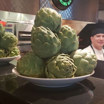 Rutherford Grill - Artichokes and the staff cooking them - American Near Me - Rutherford, California