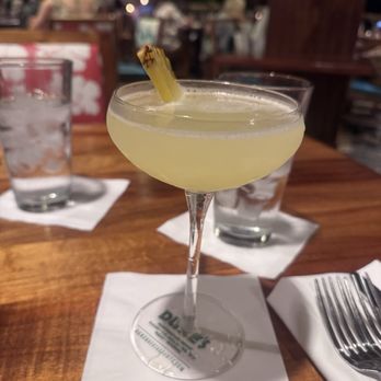 Duke's Waikiki - Lychee hoo martini - Hawaiian Near Me - Honolulu, Hawaii Duke's Waikiki - Lychee hoo martini - Hawaiian Near Me - Honolulu, Hawaii