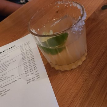101 Craft Kitchen - Tropical Palmoa - Packs a punch! - New American Near Me - Westerville, Ohio