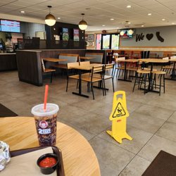 Wendy's - Nice sized dining area.