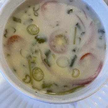 Mee Dee Thai Kitchen - Tom Kha gai - Thai Near Me - Los Angeles, California Mee Dee Thai Kitchen - Tom Kha gai - Thai Near Me - Los Angeles, California