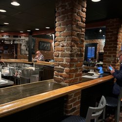 Union An American Bistro - Indoor bar