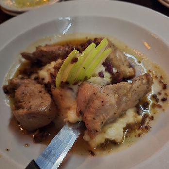 The Redwood Room - Apple cider pork medallions - Italian Near Me - Rochester, Minnesota The Redwood Room - Apple cider pork medallions - Italian Near Me - Rochester, Minnesota