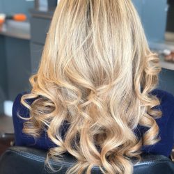 Salon Twenty5