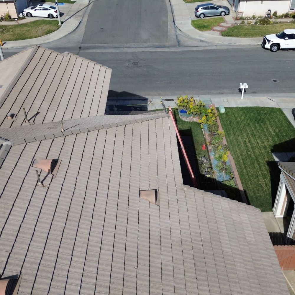 Everlasting Roofing Corp - Post Cleaning - Roofing Near Me Everlasting Roofing Corp - Post Cleaning - Roofing Near Me