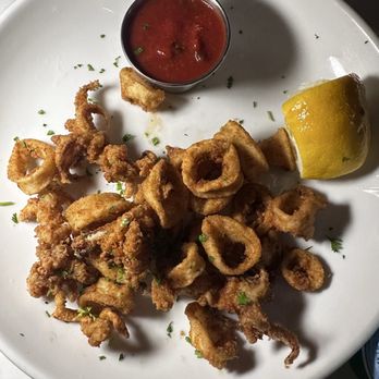 MA'S Italian Kitchen - CALAMARETTI - Italian Near Me - Burbank, California MA'S Italian Kitchen - CALAMARETTI - Italian Near Me - Burbank, California