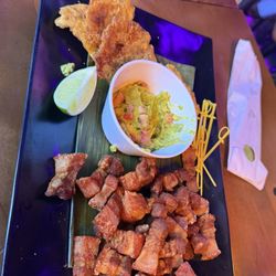 La Chiflada NJ - GUACAMOLE & CHICHARRON