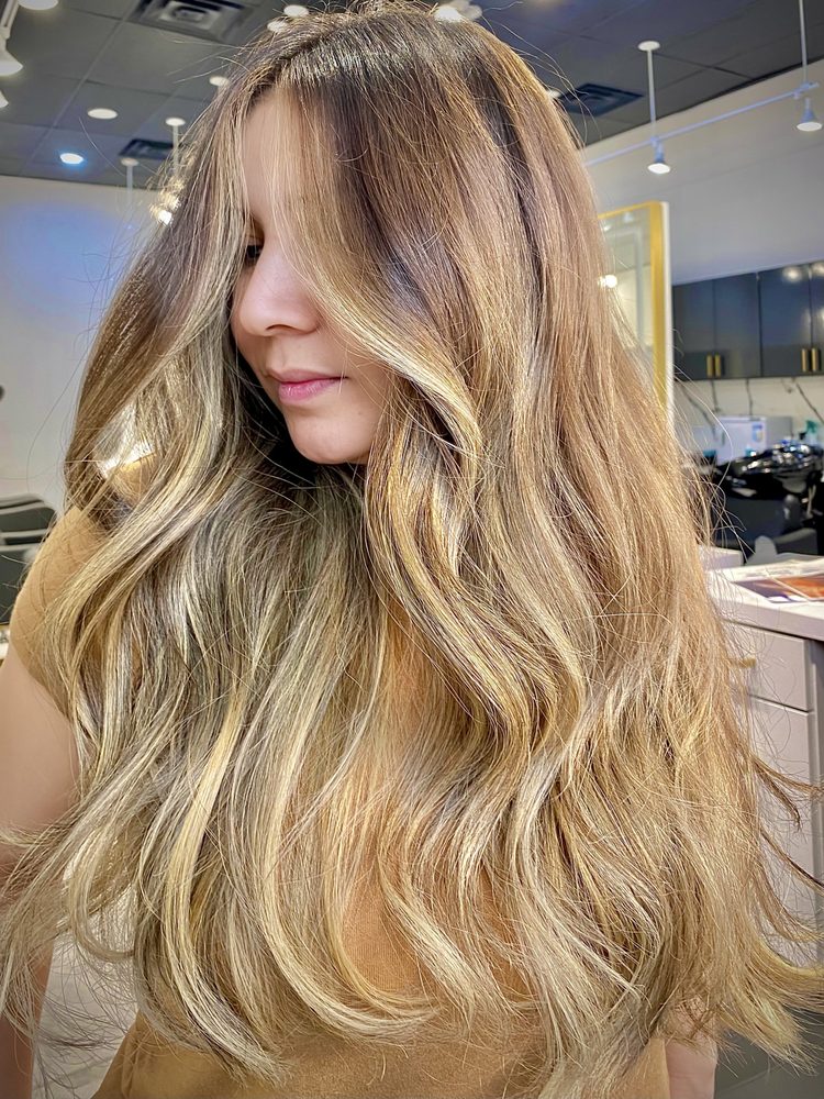 Hair By Ana Rivas Logo