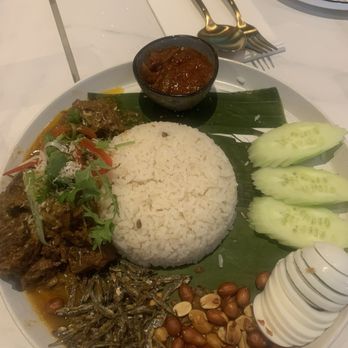 Southeast Impression - Thai Near Me - Fairfax, Virginia Southeast Impression - Thai Near Me - Fairfax, Virginia