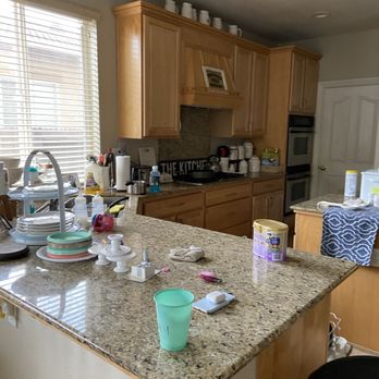 Real Time Maids - Before Kitchen - Home Cleaning Near Me Real Time Maids - Before Kitchen - Home Cleaning Near Me