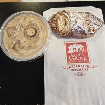 Long Grove Coffee - Pistachio latte and almond croissant - Coffee & Tea Near Me - Long Grove, Illinois