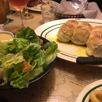 Flanigan's - Hallandale - Salad Salad and Bread - American Near Me - Hallandale Beach, Florida