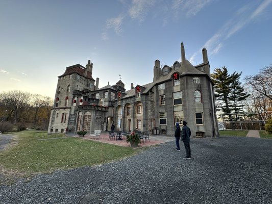 Fonthill Castle by null