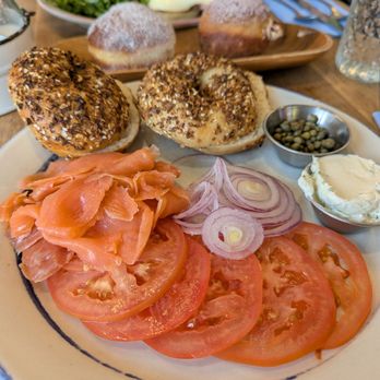 Early To Rise - Bagel and lox platter - Breakfast & Brunch Near Me - San Francisco, California Early To Rise - Bagel and lox platter - Breakfast & Brunch Near Me - San Francisco, California