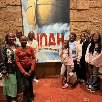 Style Masters Charter - Group members at one of our destinations creating a priceless memory because of Style Masters Charter we had a trip of a lifetime! - Wilson, North Carolina
