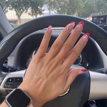 Friendly Nail Spa - Nail Salons Near Me - Hallandale Beach, Florida