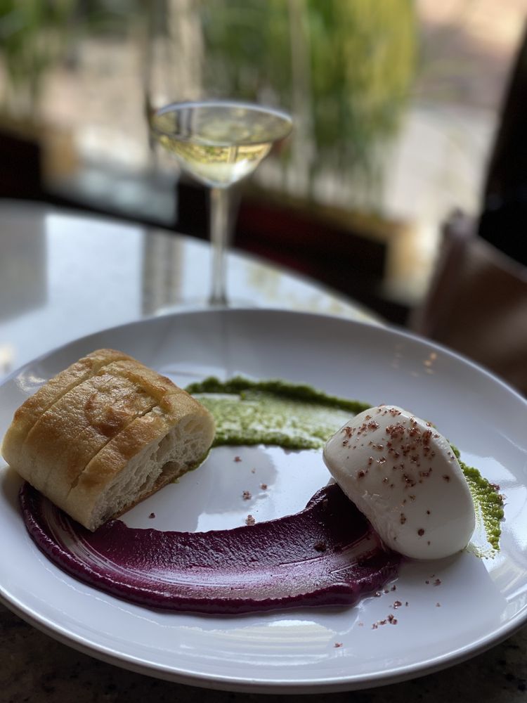Social spots from VINIA Wine & Kitchen