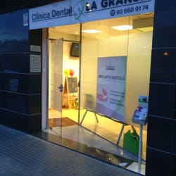 Clínica Dental La Granja