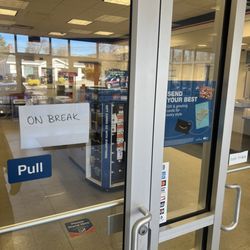 US Post Office - On break sign. No time they left or will be back.