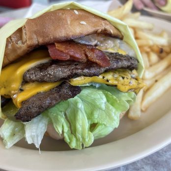 Valley Super Burger - Best double bacon cheeseburger near me great price - Burgers Near Me - Azusa, California Valley Super Burger - Best double bacon cheeseburger near me great price - Burgers Near Me - Azusa, California