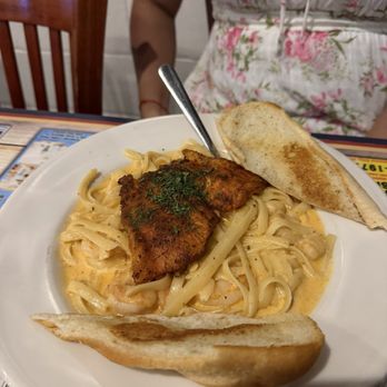 Capt's Table - Cajun Seafood Pasta - Seafood Near Me - Panama City, Florida
