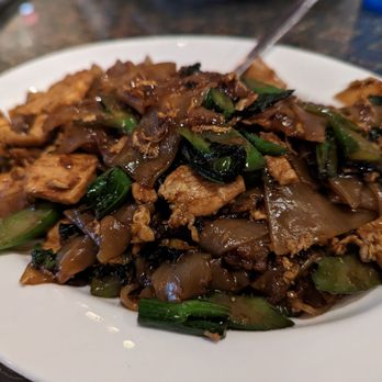 Jitlada - Pad see ew - Thai Near Me - Los Angeles, California Jitlada - Pad see ew - Thai Near Me - Los Angeles, California