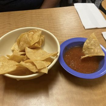 Los Ajos Mexican Grill - Chips and Salsa - Mexican Near Me - San Antonio, Texas