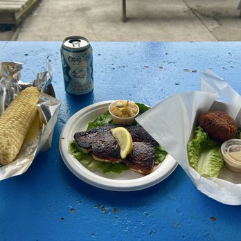 Hooked Up Seafood - buttered jersey sweet corn, blackened swordfish, crab cake - Seafood Near Me - Wildwood, New Jersey